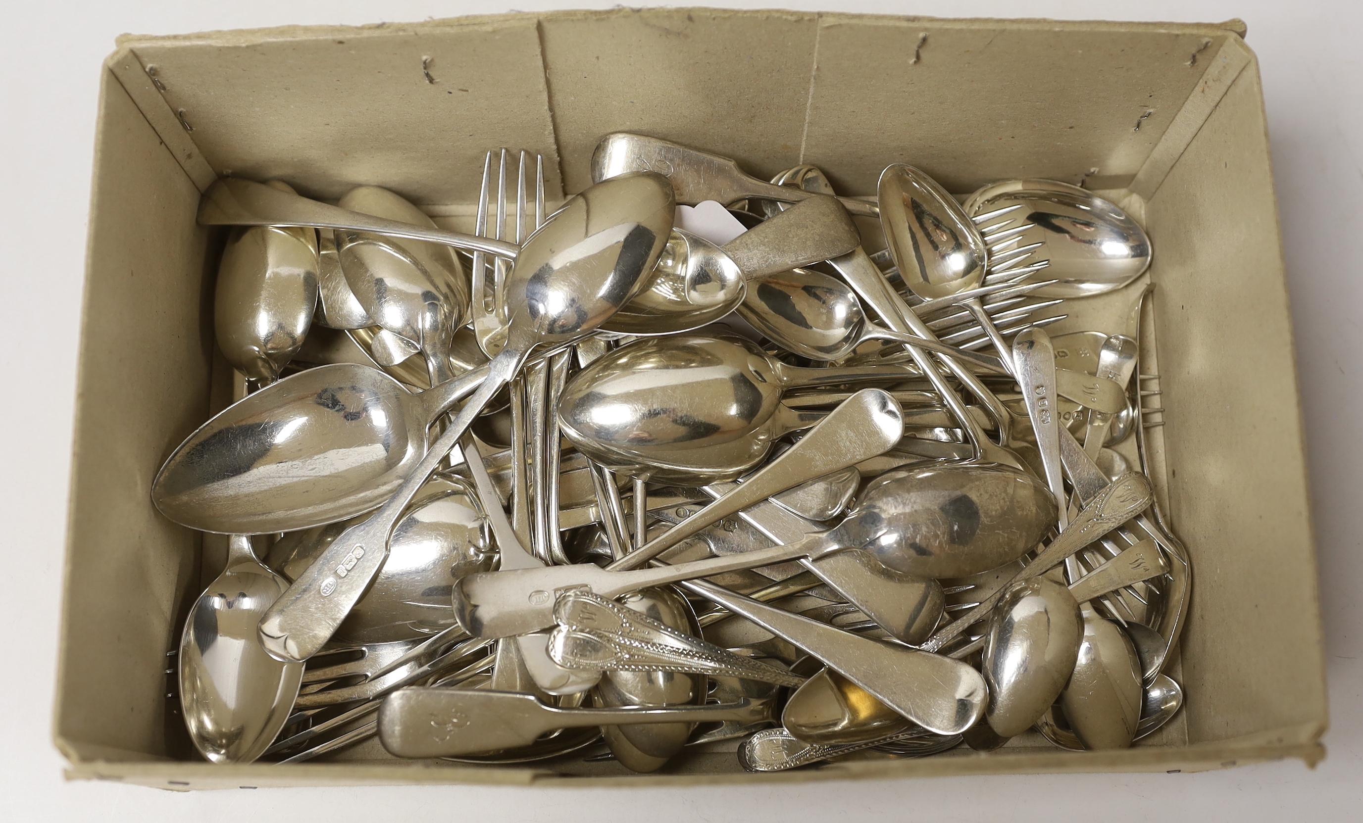 A quantity of assorted 19th century and later silver, mainly Old English pattern flatware, various dates and makers including a set of six fiddle pattern dessert spoons by John Round, Sheffield, 1902, a set of six George